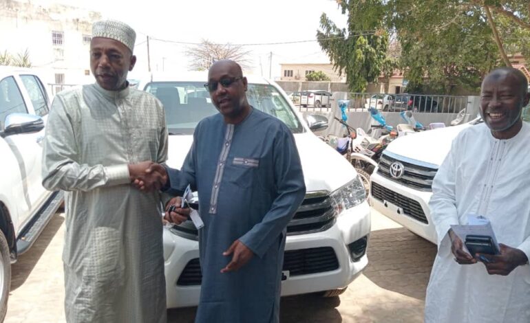 World Bank funded GIRAV Project gives 5 vehicles to Ministry of Lands