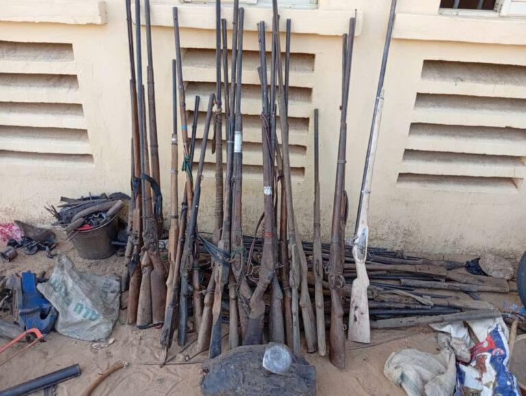 Nigeria: Jigawa police arrest 14, recovers fake currencies, firearms
