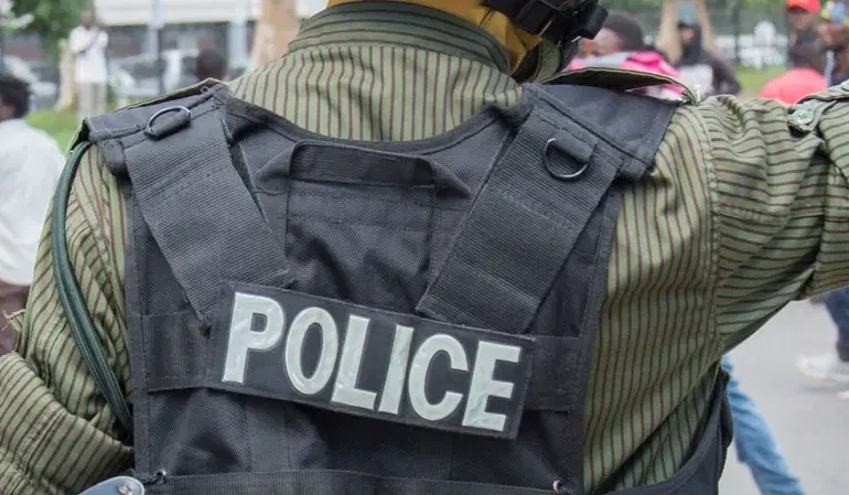 Nigeria: Policeman, 3 others arrested in Edo for armed robbery, extortion