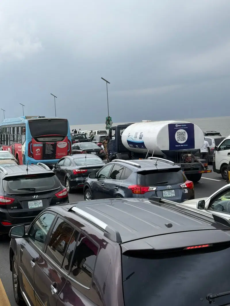 Nigeria: Third Mainland Bridge Gridlock: Oworonshoki residents protest demolition of homes