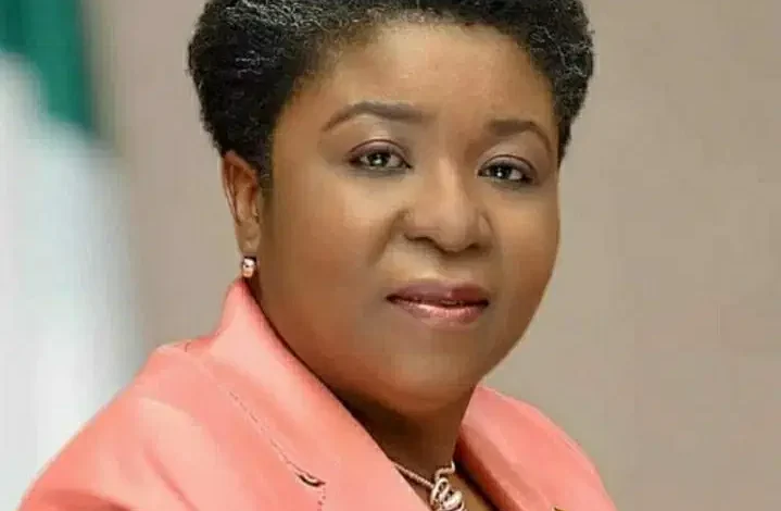 Nigeria: Federal gov’t approves 40% peculiar allowance for civil servants after showdown of threat